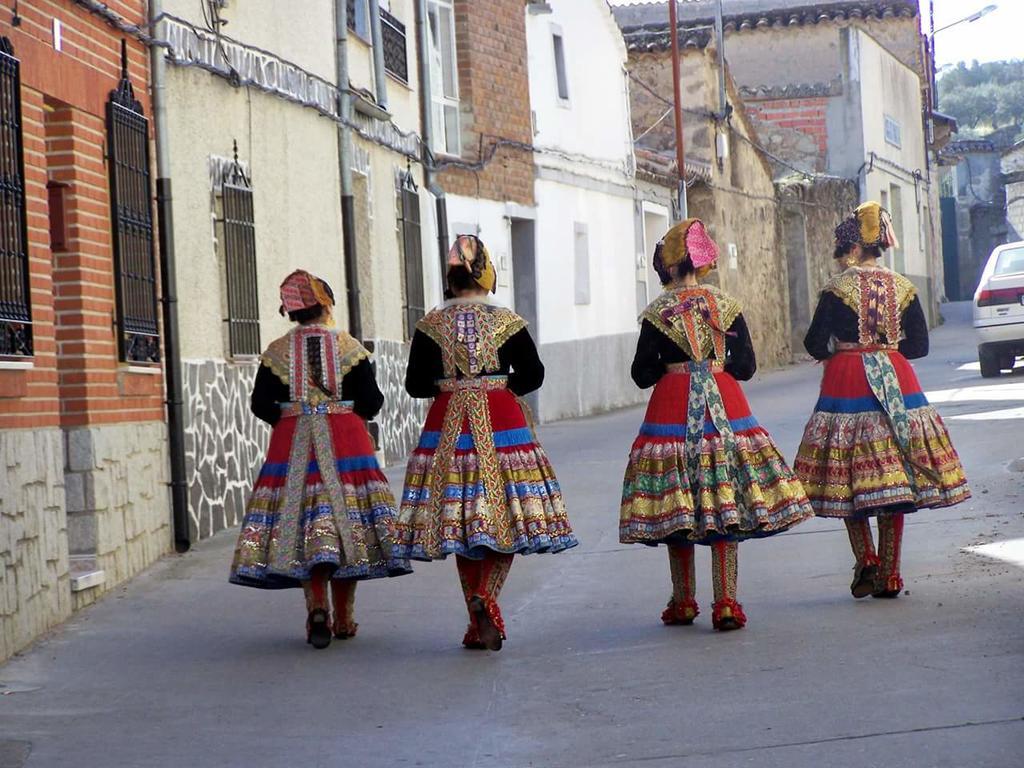 El Huesped Del Sevillano Ar Лагартера Экстерьер фото